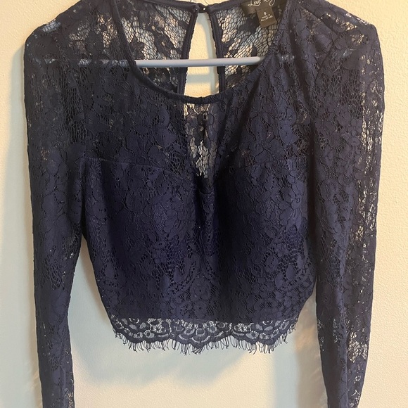 Love Reign two piece formal ware - Picture 3 of 5